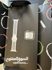  1 Apple watch series 6 44MM Nike Edition silver color