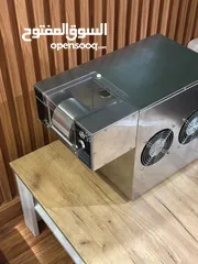  7 عرض ذهبي مكينه أيسكريم الكوري مع كرفان صغير بسعر مميز وقابل للتفاوض
