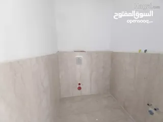  4 شقة للبيع في ام اذينه  ( Property ID : 31864 )