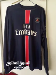  4 تيشرت كاس العالم 2022 جديده  و قميص نادي باريس سان جيرمان الفرنسي  حذاء كرة قدم
