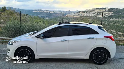  6 هيونداي i30 2014