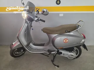  2 Vespa 2022 للبيع