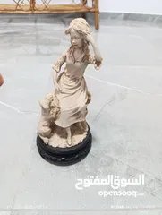  18 تحف وانتيكا