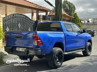  4 هايلوكس 2019 بلاتينيوم srv