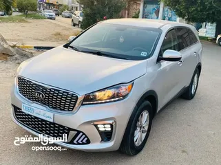  14 Kia sorento 2020 lx