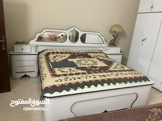  1 غرفة نوم مستعملة للبيع - بحالة ممتازة
