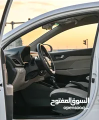  10 هيونداي اكسنت 2020 خليجي 1.6 L بحالة ممتازة من الداخل والخارج