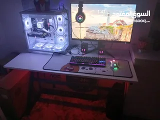  5 مكتب جيمنج مزود ب اضاءة RGB ملونه مع ريموت تحكم  شامل التوصيل فقط