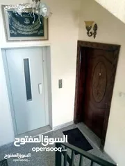  5 شقه طابق أول سوبر ديلوكس للبيع في اسكان الكهرباء