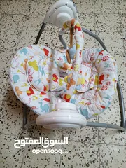  5 أرجوحة وهزاز بيبي مستعمل للبيع