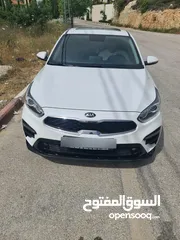  4 Kia cerato