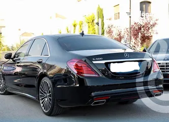  4 Mercedes S400