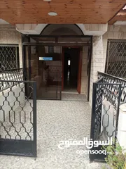  19 شقة للايجار في عبدون بسعر مغري