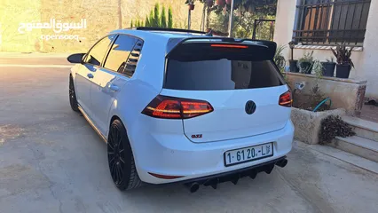 8 لحق اااذا بتلحق بسبب السفر جولف gti mk7 2015  بسسس على 79 الف ككاااش فقط