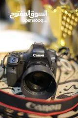  4 كاميرا canon 6D mark II للبيع مستعمل بحالة الوكالة