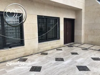  11 شقق ارضية و طوابق مكررة و أخير مع روف للبيع الرابية مساحات 200م مع تراسات و حدائق جديدة لم تسكن بأسع