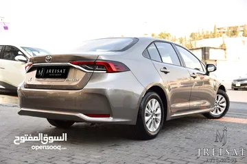  2 تويوتا  كورولا بنزين  2022 Toyota Corolla