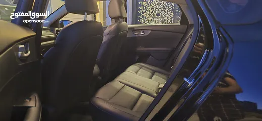  21 Kia K3 2019 لون اسود ميتلك مميز فل كامل فحص كامل ولا ملاحظة
