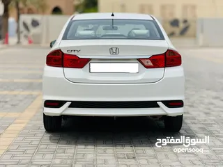  6 Honda City 2019 Model, well maintained sedan for sale