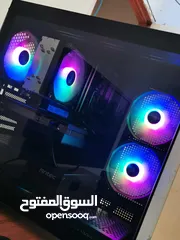  2 كمبيوتر جبار مع شاشتين وماوس وكيبورد وسماعه وكنترولر (الجهاز معظم القطع جديدة وكراتينها معها )