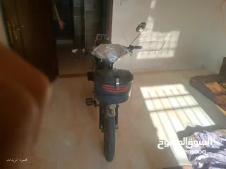  1 دراجه كهربائيه للبيع مستعمل