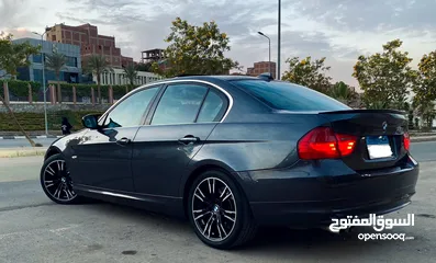  2 Bmw 330i facelift للبيع