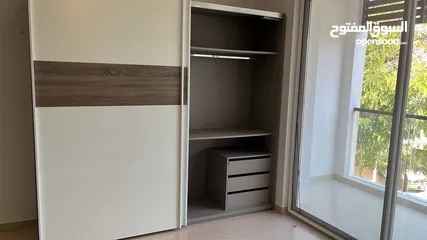  4 clothing cabinet