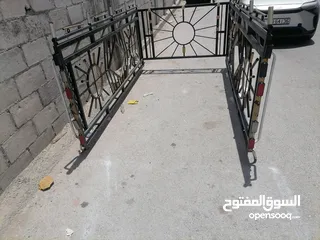  3 صندوق بيكم قفص بكم حديد دهان أسود ذهبي بينغو كبينه وربع مثل ما موضح بالصورة