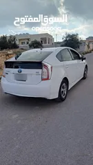  2 تيوتا بريوس 2012 كرت ابيض بسعر مميز جدا