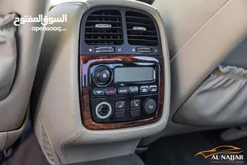  19 Jaguar Xj8 2005  السيارة مميزة جدا