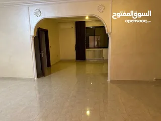  2 فيلا طابقين للبيع على دونم ارض