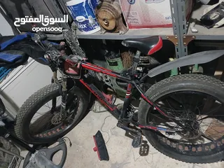  2 بسكليت شبه جديد نضيف جدا