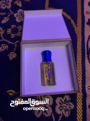  1 عطر عبد الصمد القرشي اصلي مش مستخدم منه ولا نقطه الرجاء الاتصال على هاذا الرقم