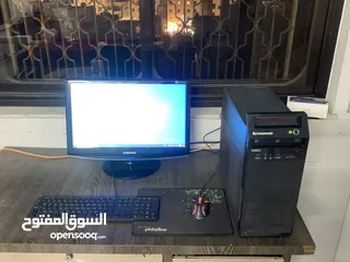  1 كمبيوتر كامل من شركهLenovo رائع ومخصص للدراسه وبعض الالعاب مع شاشه الاصليه Samsung مع ماوس وكيبورد