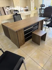  1 مكتب مدير قياس170 مع جانبيه ادراج مع طاوله اماميه