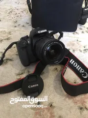  3 كاميرا كانون  650D بحال الوكاله مع حامل كاميرا