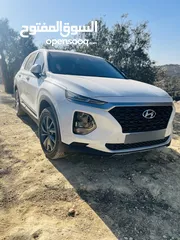  8 هيونداي سانتافيه 2019 للبيع