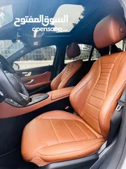  10 Mercedes-Benz E220