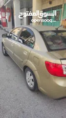  3 كيا ريو 2010