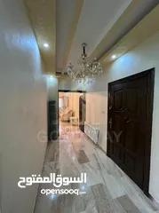  9 شقة مميزة مفروشة 280م طابق أول بالقرب من فندق عمان الشام في الشميساني/ ref 2040