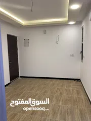  1 شقة حديثة للبيع بسعر مناسب