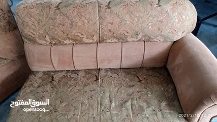  11 شركه الشرق الخدمات تنظيف