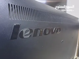  3 شاشة كومبيوتر - كاميرات "Lenovo 19.5 بحالة ممتازة VGA - DVI