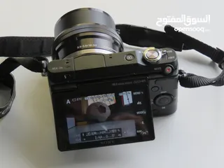  6 كاميرا سوني - 170 دينار