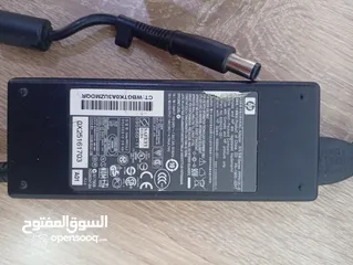  2 شاحن لابتوب HP أصلي 90 واط - حالة ممتازة جداً