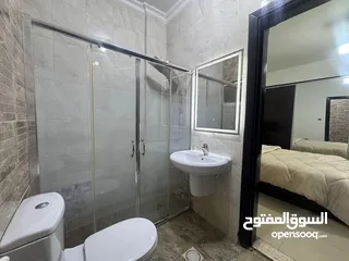  2 شقة مفروشة للايجار في الجاردنز 2نوم سوبر ديلوكس 425