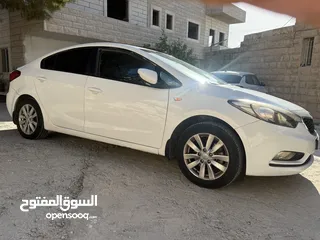  5 كيا سيراتو k3 ماتور 1600 نخب موديل 2014 مع فتحة سقف