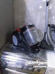  2 مكنسة كهرباء مستعمله شبه جديده بسعر مغري فقط 25