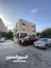 5 إسكان مميز  للبيع في قلب المدينه الرياضية بجانب مسجد زكي ابو عيد شارع ابن زريق