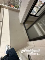  11 شقه فارغه لم تسكن للبيع  ـ  طريق المطار ـ النخيل